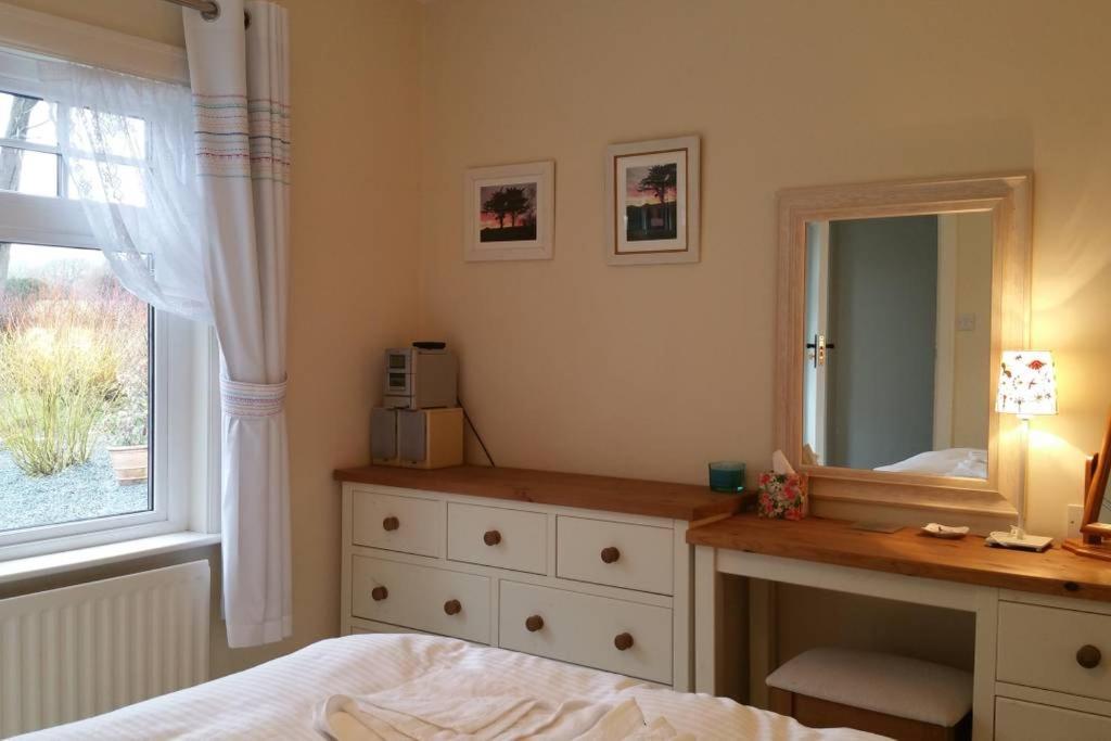 Bed and Breakfast Horsna Parc Retreat Saint Tudy Экстерьер фото