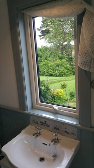 Bed and Breakfast Horsna Parc Retreat Saint Tudy Экстерьер фото